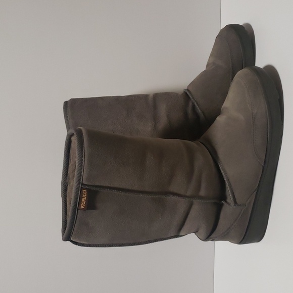 Fiorucci fleece lined boots - Picture 1 of 8